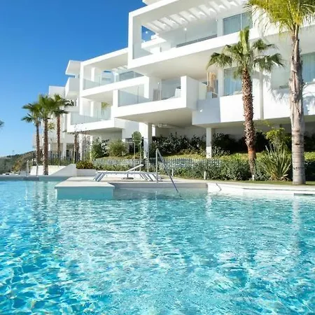 Extra Large Luxury Property With Spa, 3 Min To Marbella City Center Apartment