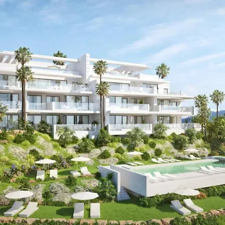 Extra Large Luxury Property With Spa, 3 Min To Marbella City Center