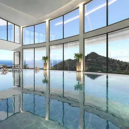 Extra Large Luxury Property With Spa, 3 Min To Marbella City Center Apartment