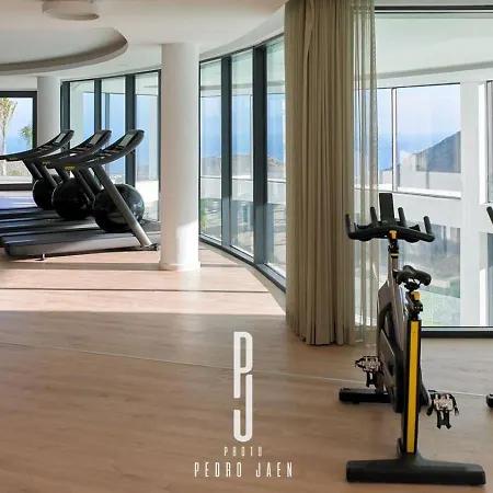 Extra Large Luxury Property With Spa, 3 Min To Marbella City Center Malaga